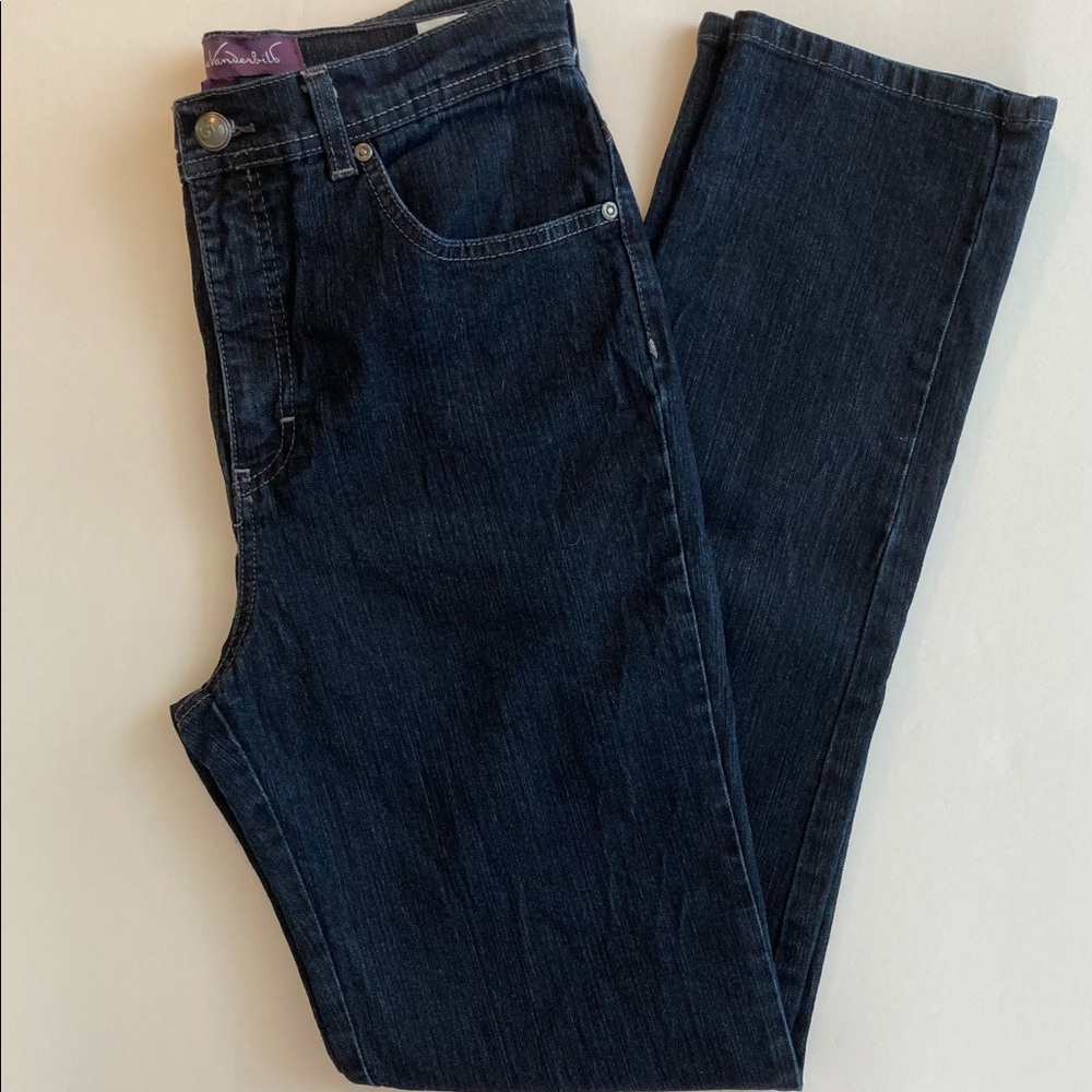 Gloria Vanderbilt Dark Wash Straight Leg Jean